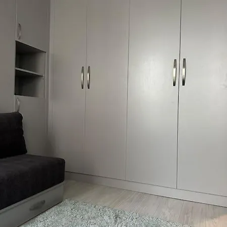 сити парк с паркомясто * וארנה