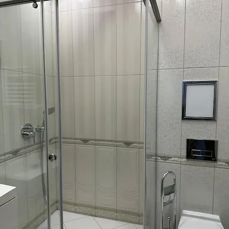 сити парк с паркомясто דירה וארנה